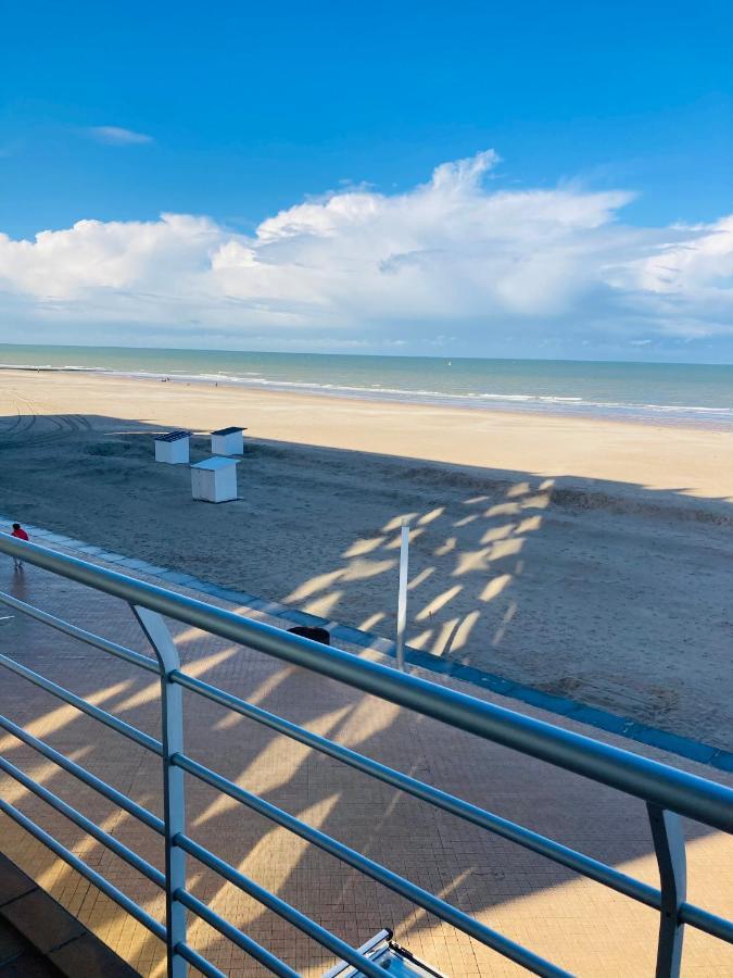 Very Spacious Family Apartment With Seaview T16 Oostende Buitenkant foto