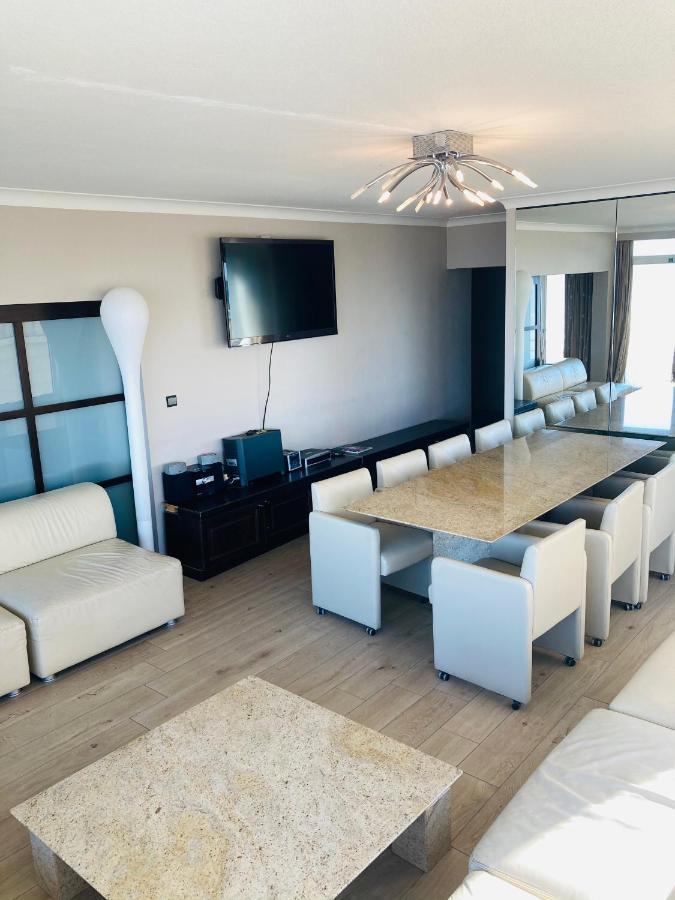 Very Spacious Family Apartment With Seaview T16 Oostende Buitenkant foto