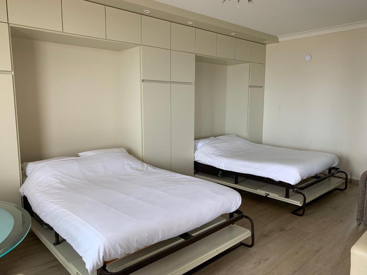 Very Spacious Family Apartment With Seaview T16 Oostende Buitenkant foto